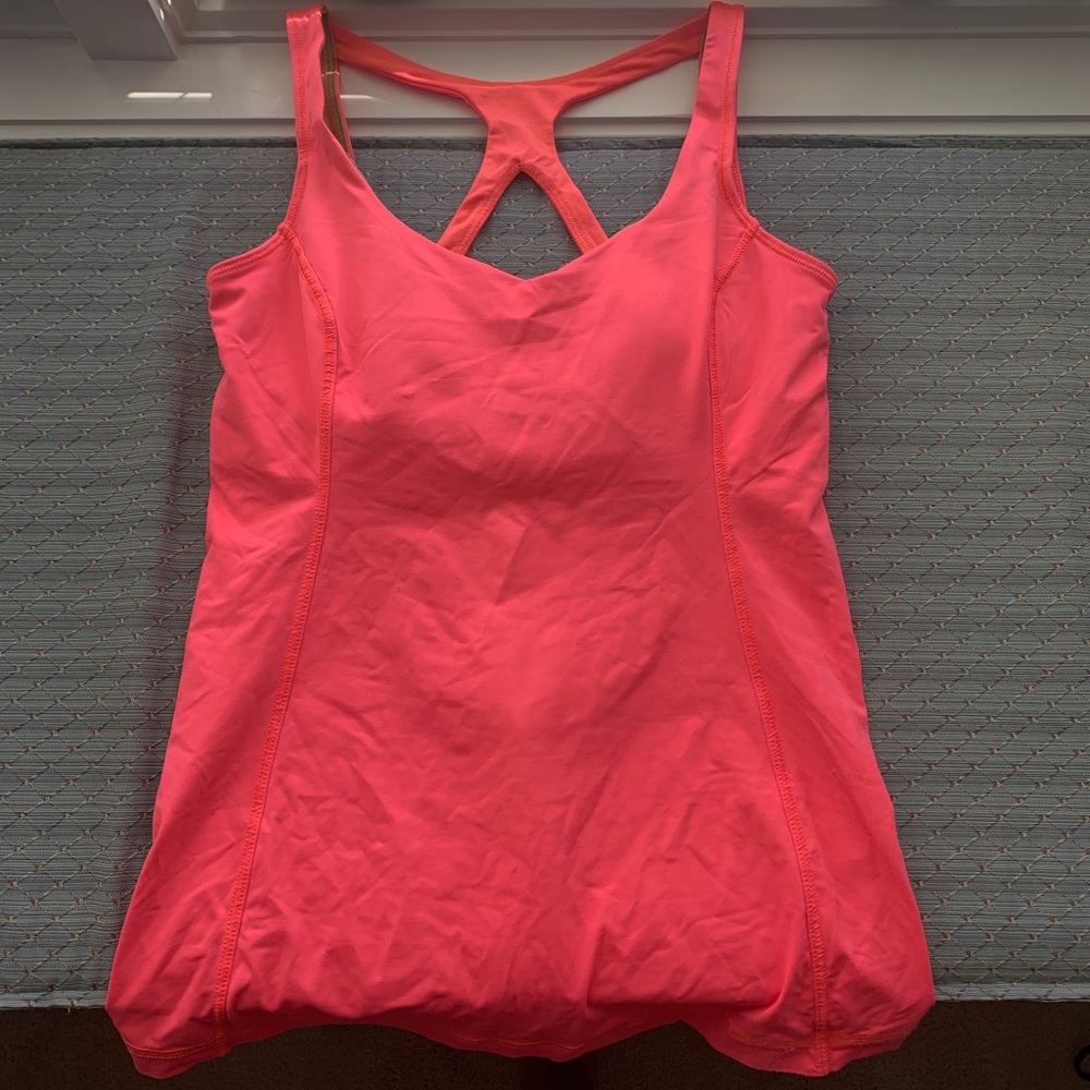 Lululemon Optimal Tank Flash Light Size 6